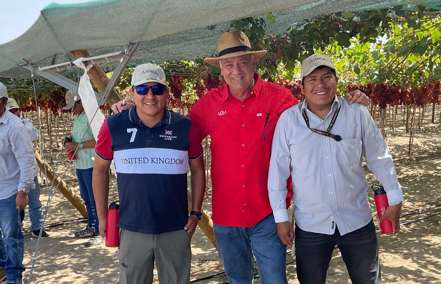 Jose Pena Paco, Agricola Don Ricardo Field Manager (left), Karl Conrads and Pedro Jesus Huaman, Grape Coordinator. Agricola Don Ricardo